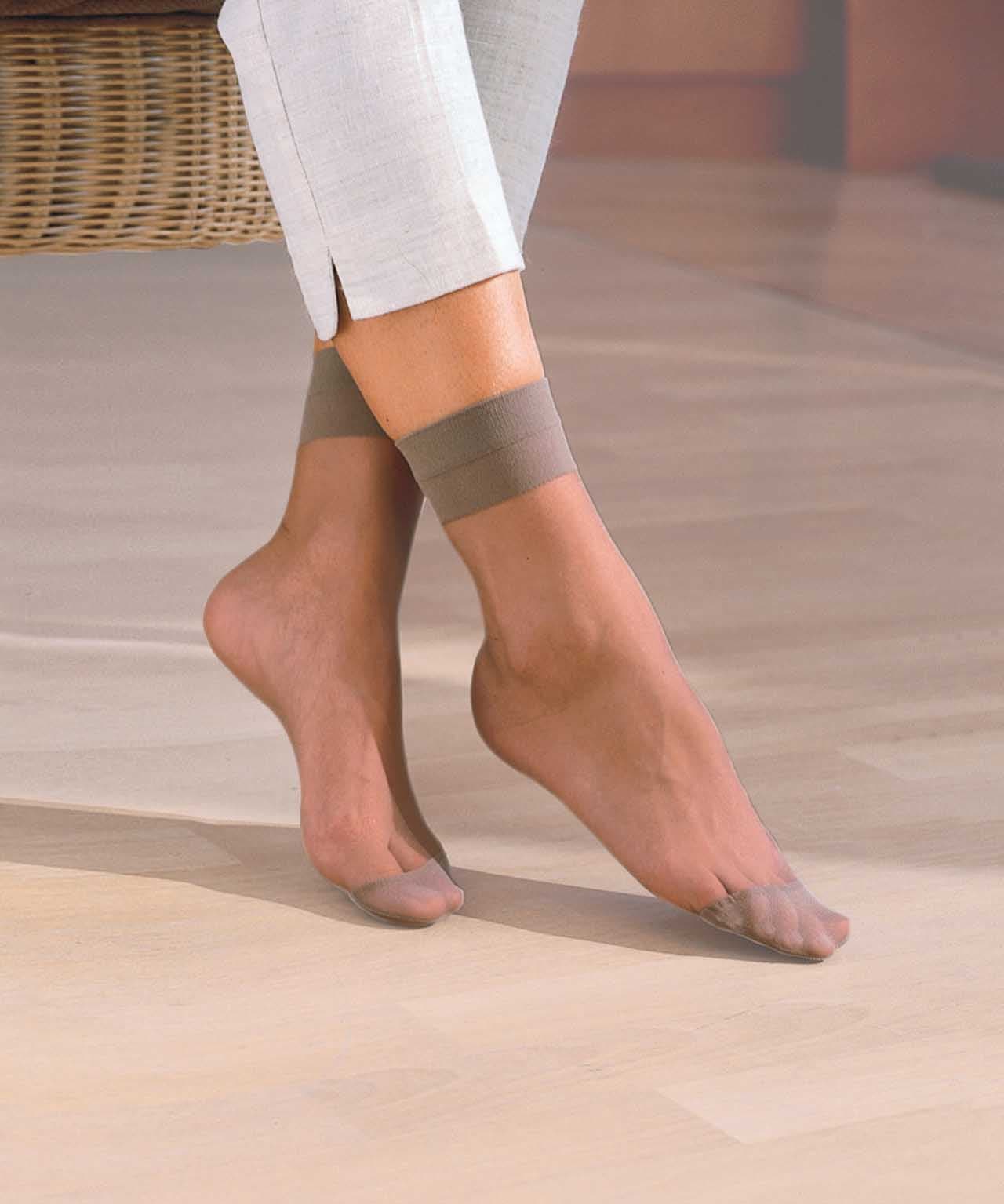 Pack of 6 Stretch Ankle Socks