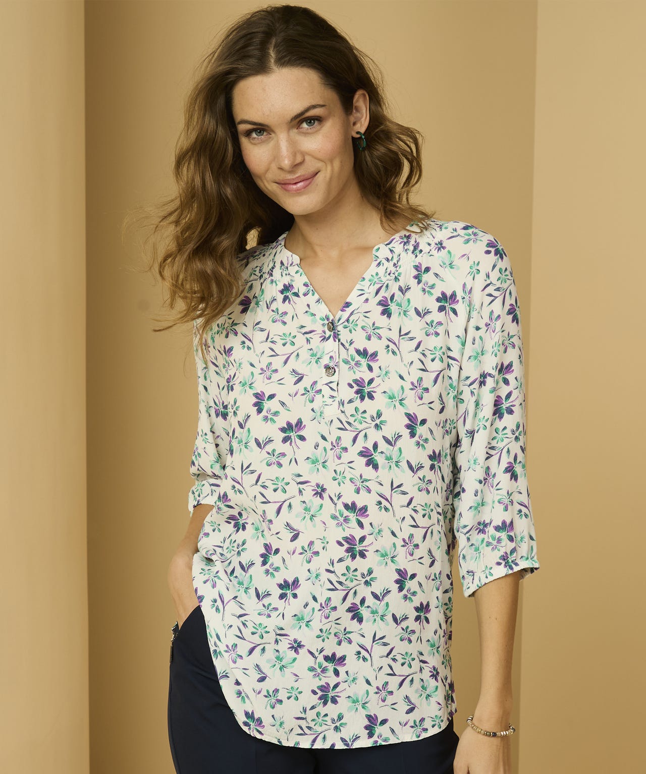 Damart Women's Green Print Printed Blouse