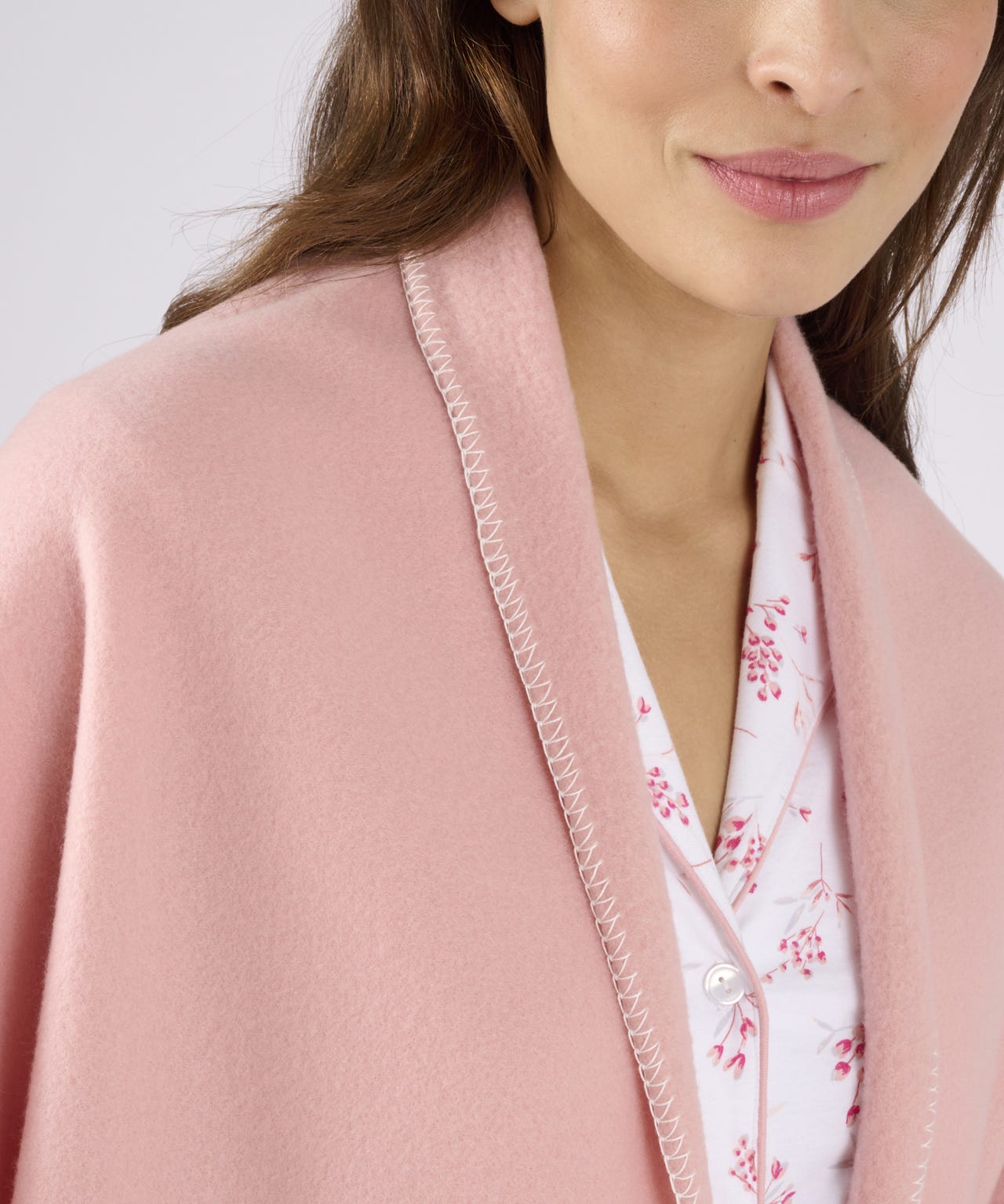 Thermolactyl Fleece Shawl