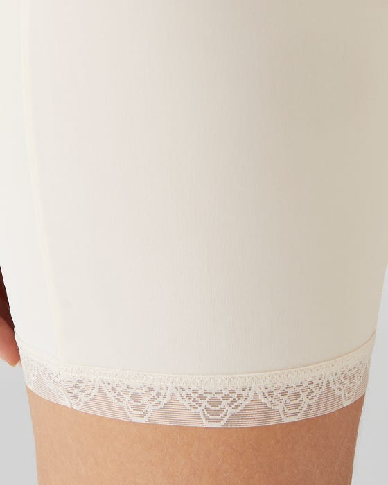 Invisible Light Support Shorty Briefs