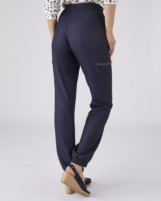 Crêpe Trousers