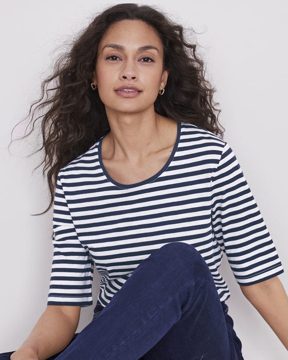 Skin Soft Round Neck Short Sleeved Cotton T-shirt