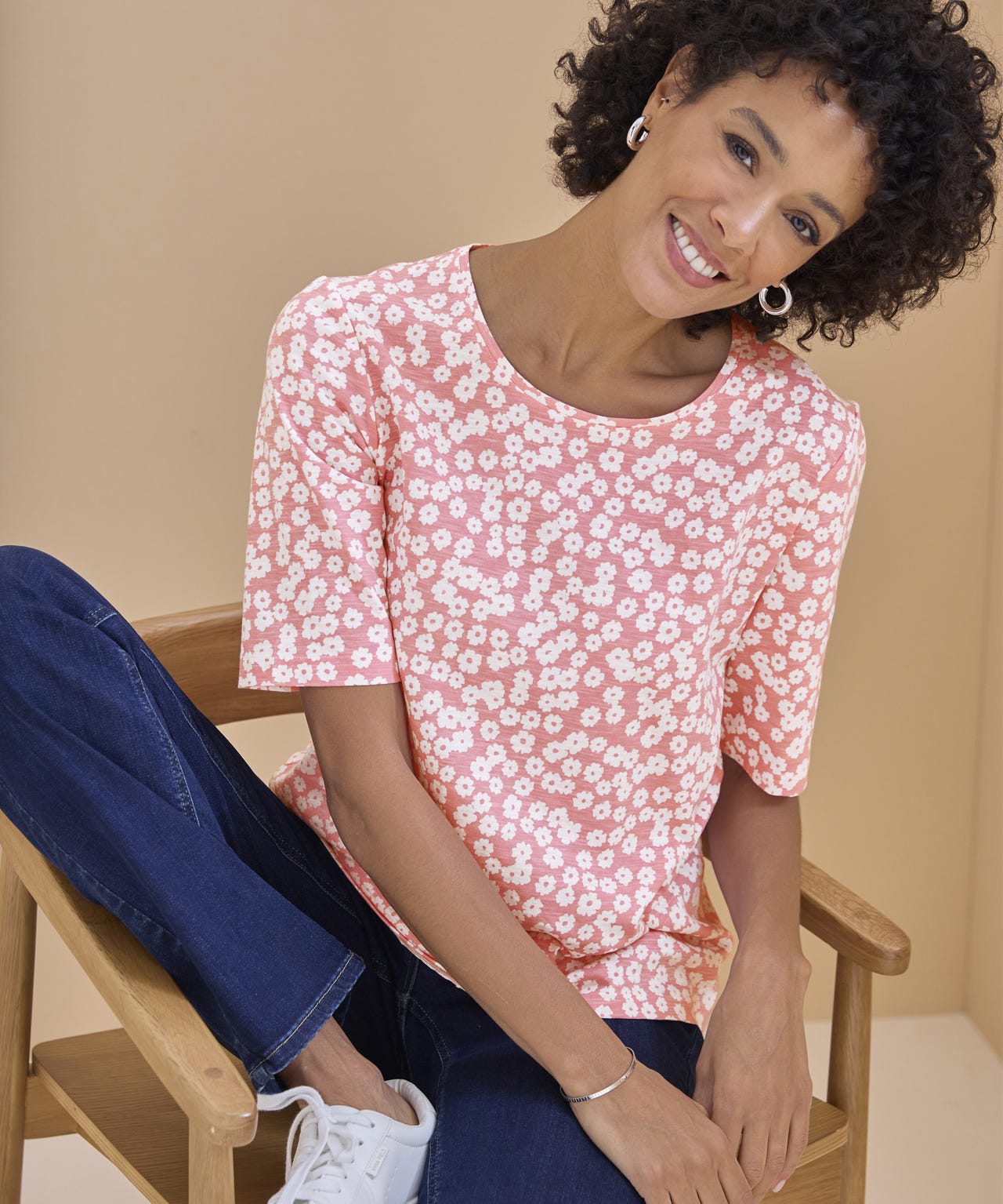 Skin Soft Round Neck Short Sleeved Cotton T-shirt