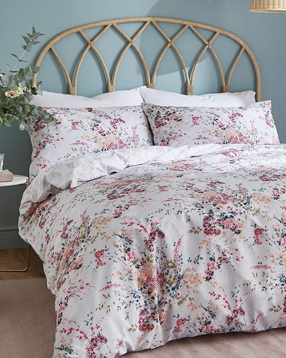 Catherin Lansfield Dried Flowers Duvet Set