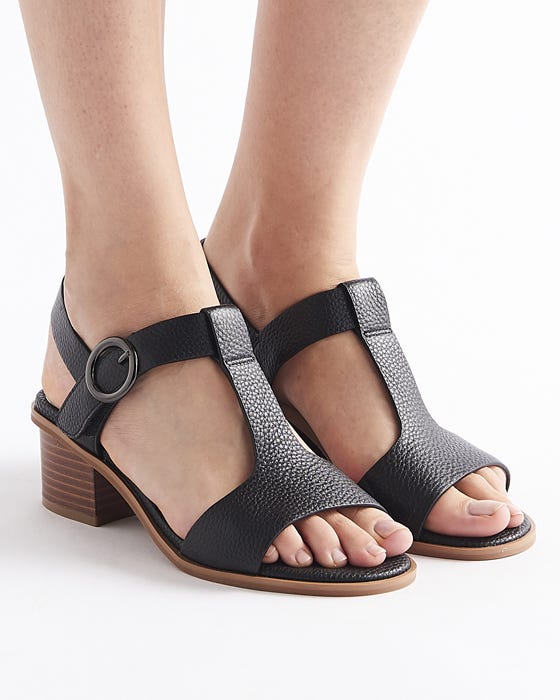 Block heeled Leather Sandal