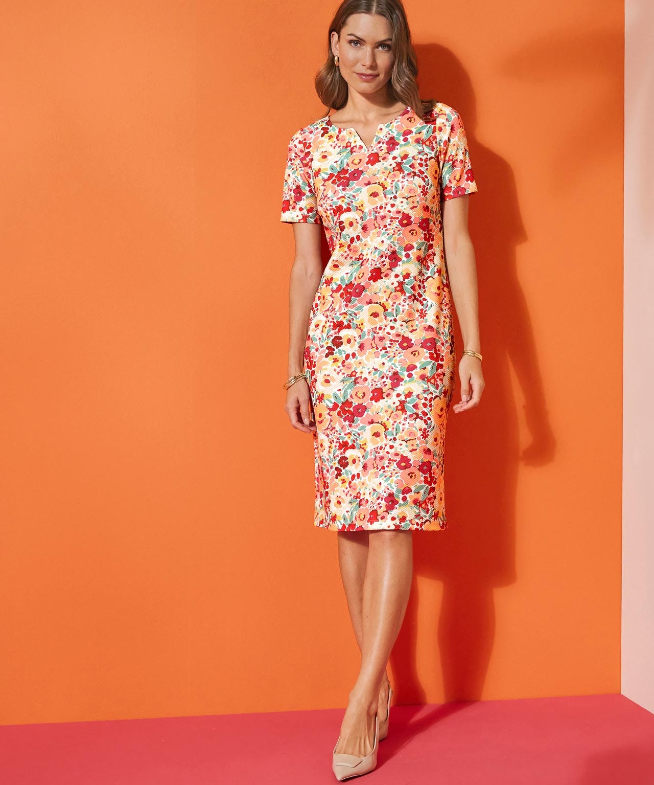 Textured Stretch Short Sleeve Shift Dress