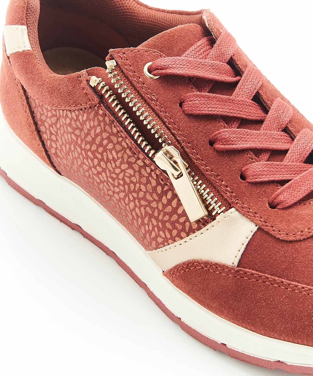 Amortyl Print Detail Trainers