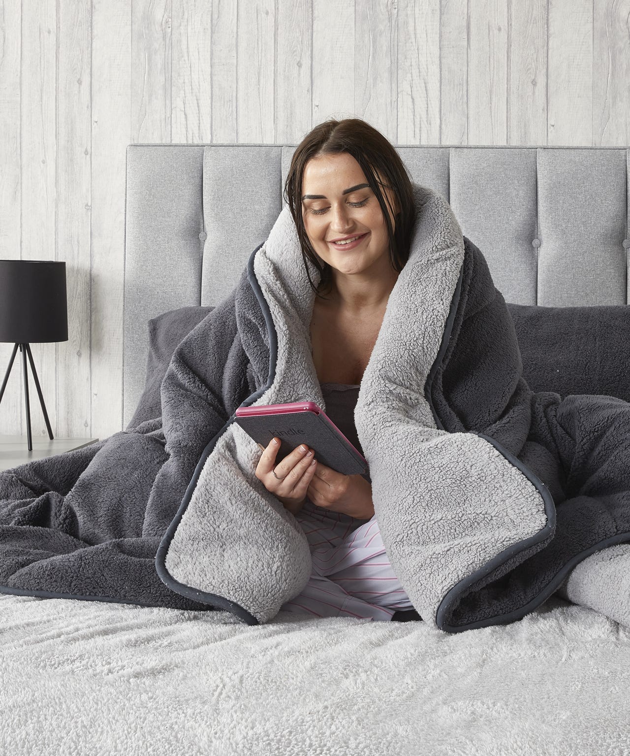 Huggleland Long Hair V-Shaped Pillow