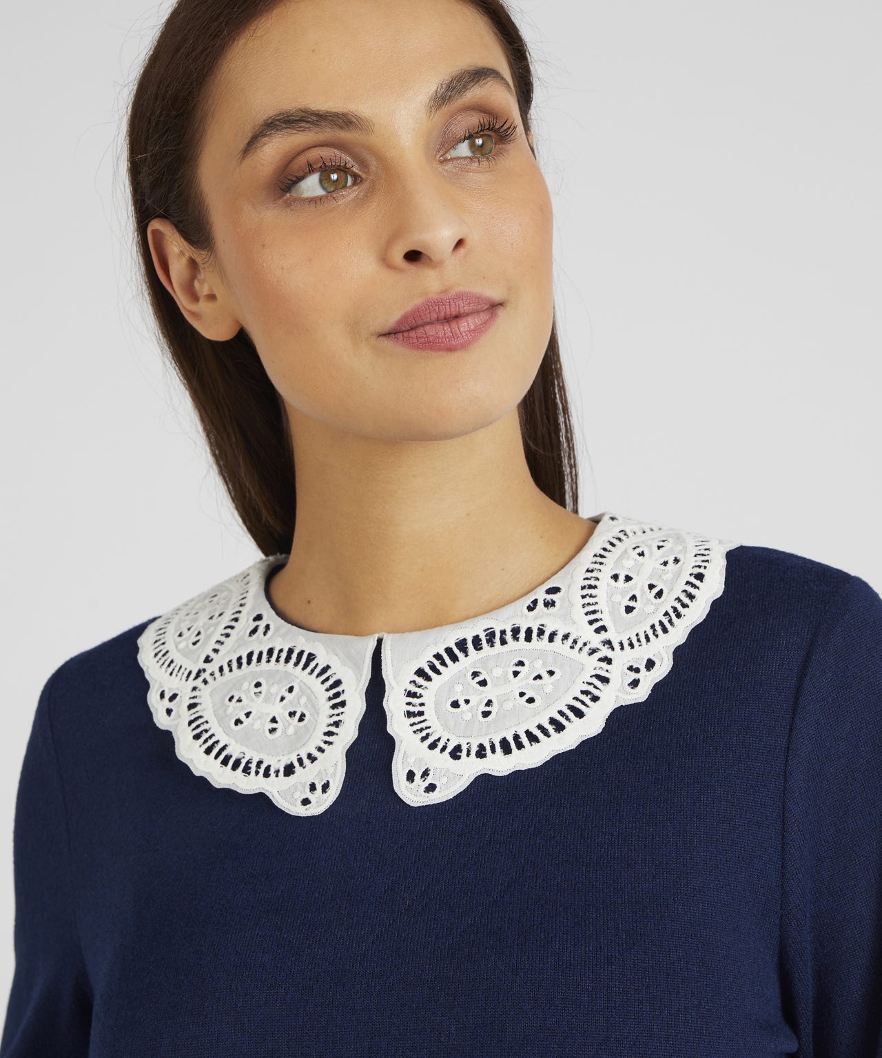 Contrast Collar Brushed-finish Top 