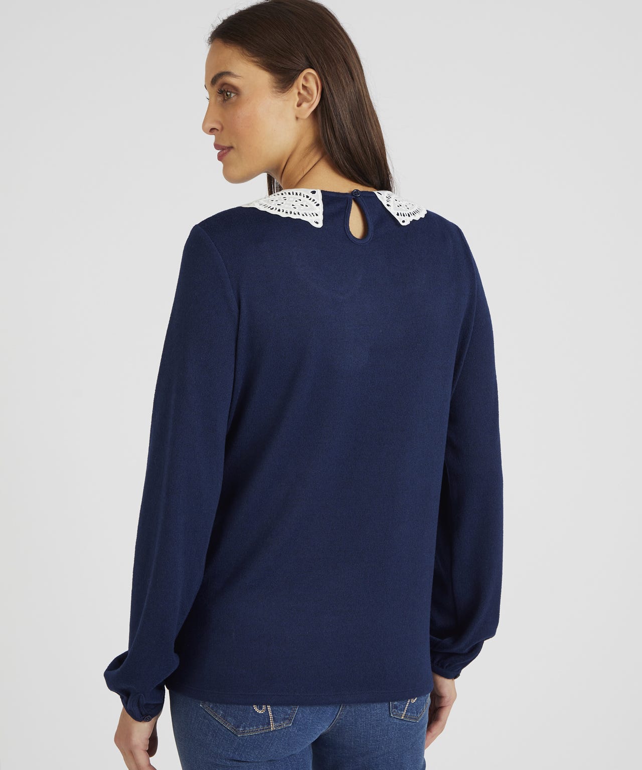 Contrast Collar Brushed-finish Top 