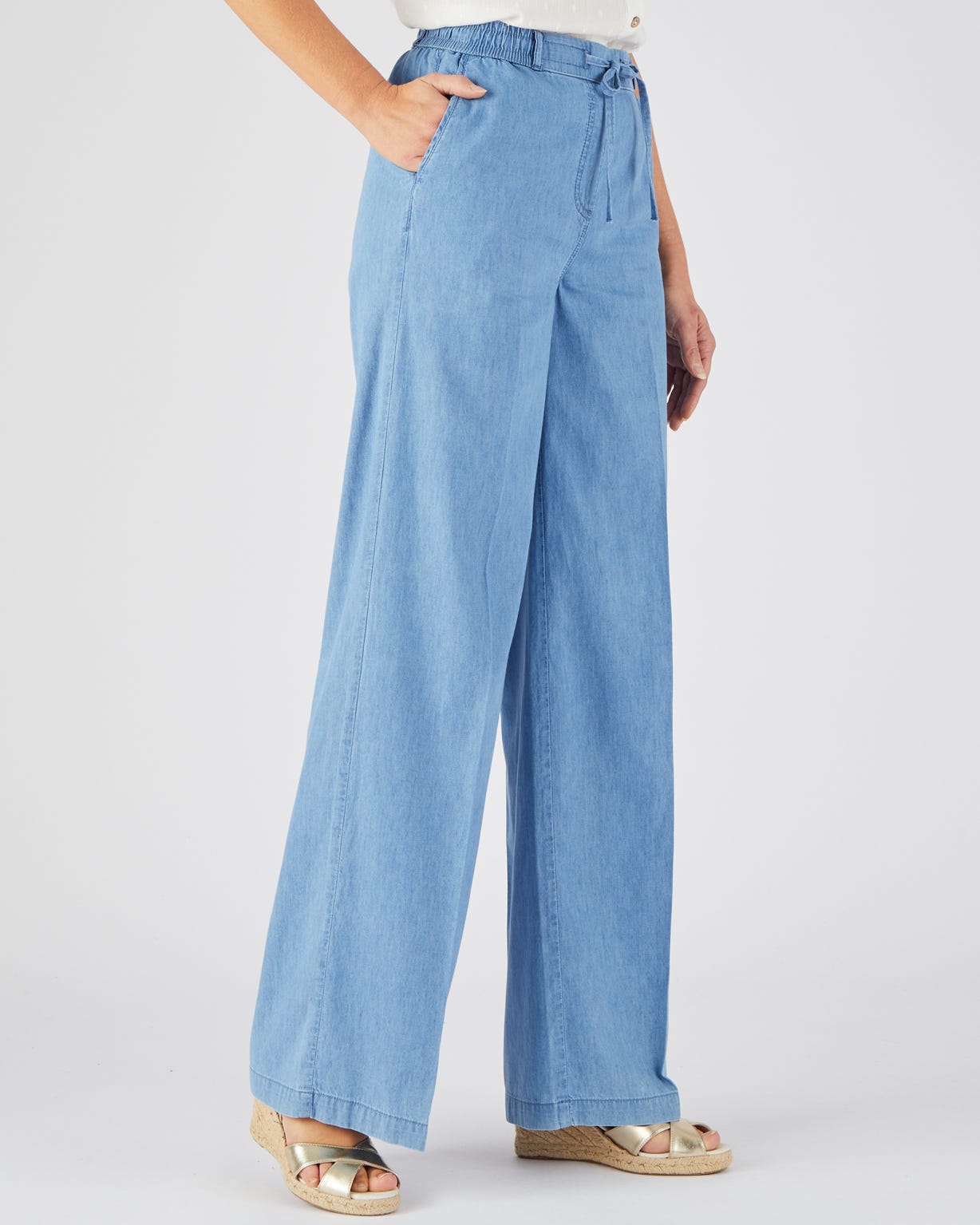 Cotton Wide-leg Trousers 