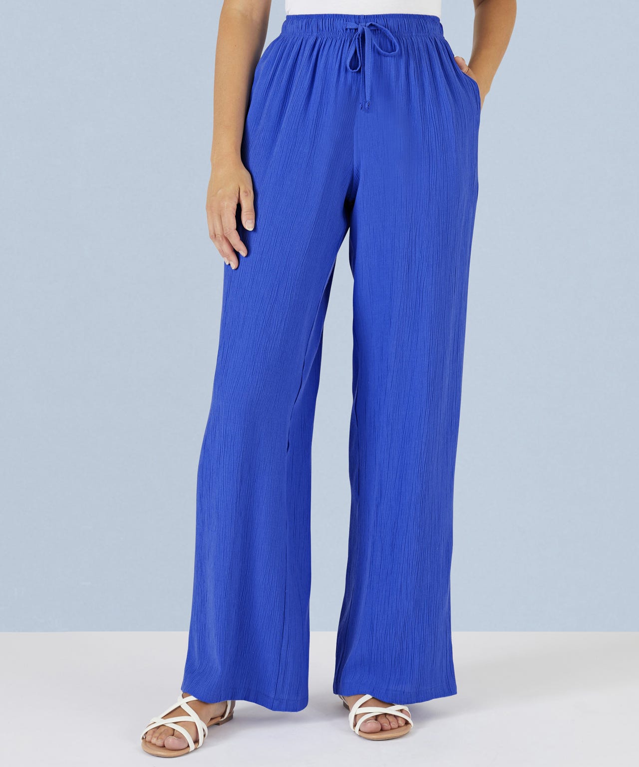 Wide-leg Crinkle Trousers 