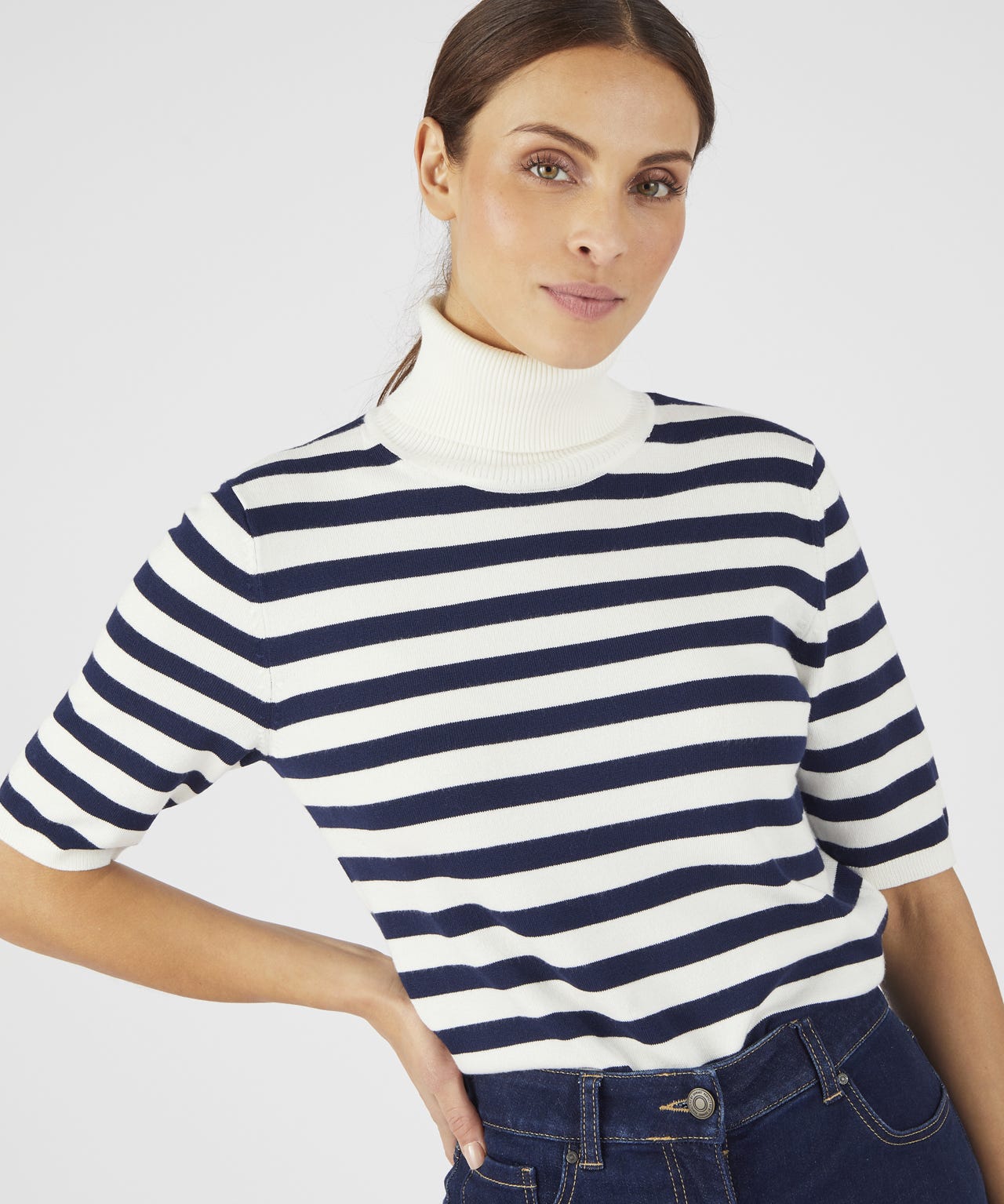 Short Sleeve Roll Neck Jumper 