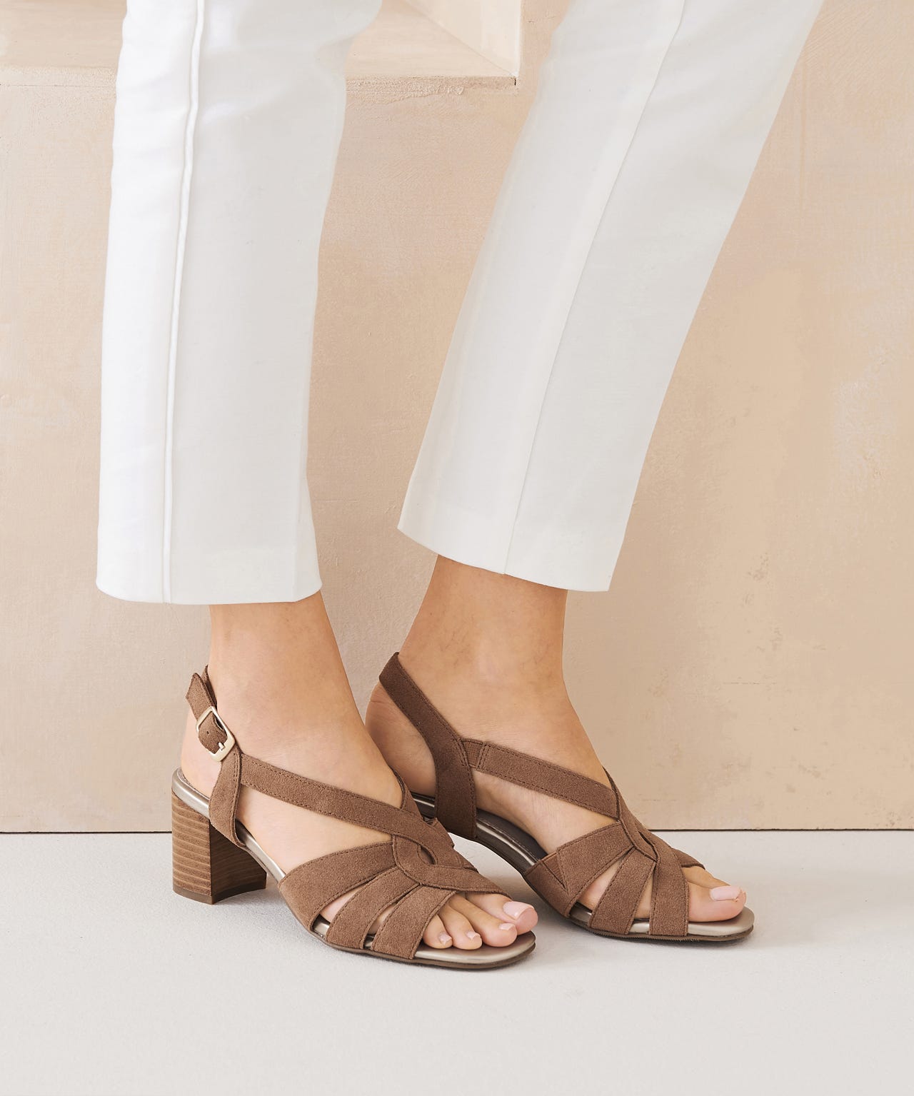 Block Heel Sandal 
