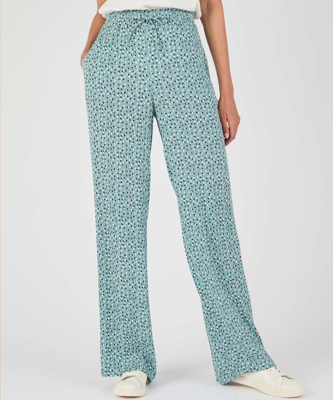 Wide-leg Crinkle Trousers 
