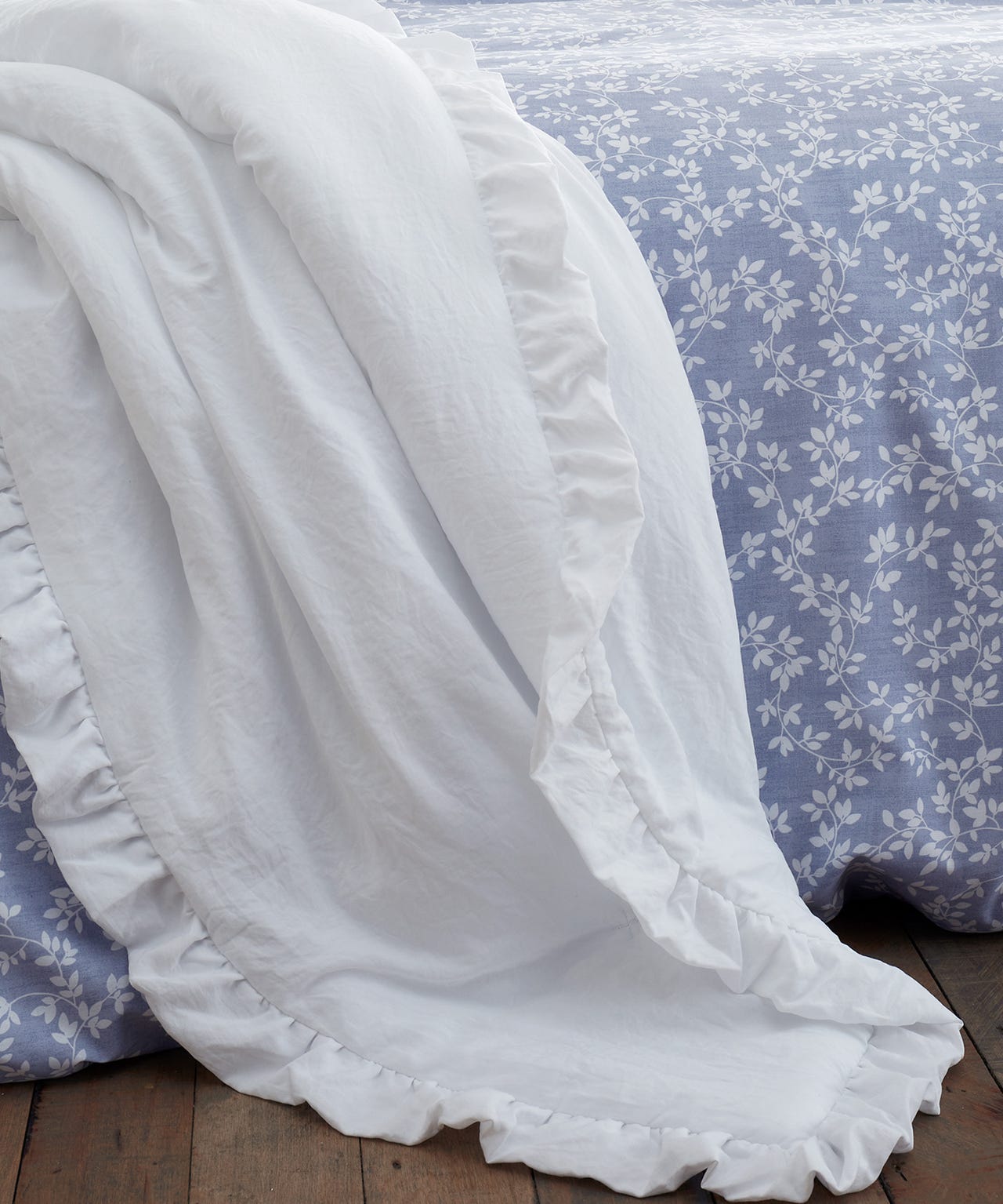 Soft Washed Frill Bedspread