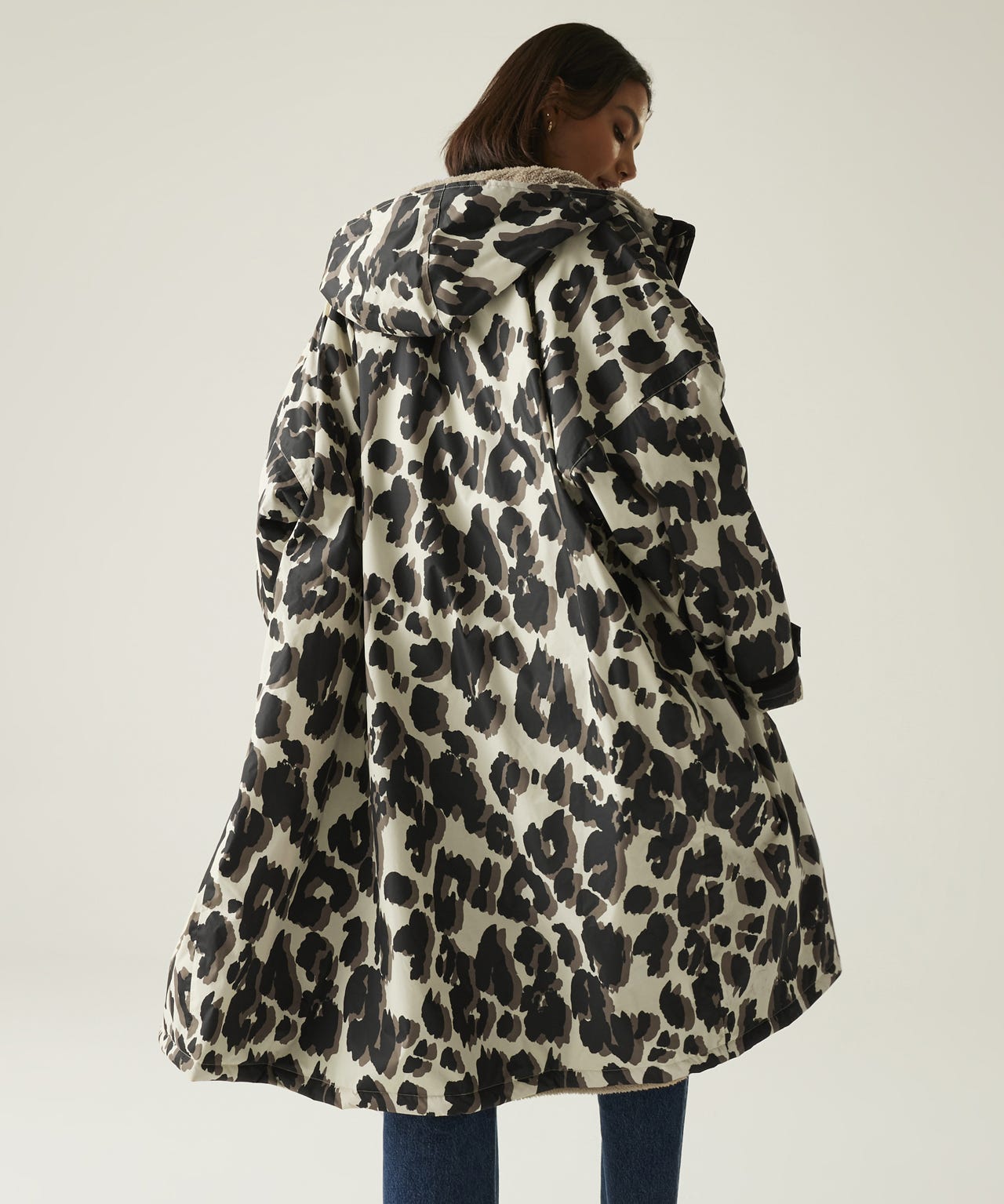 Regatta Adult Waterproof Changing Robe