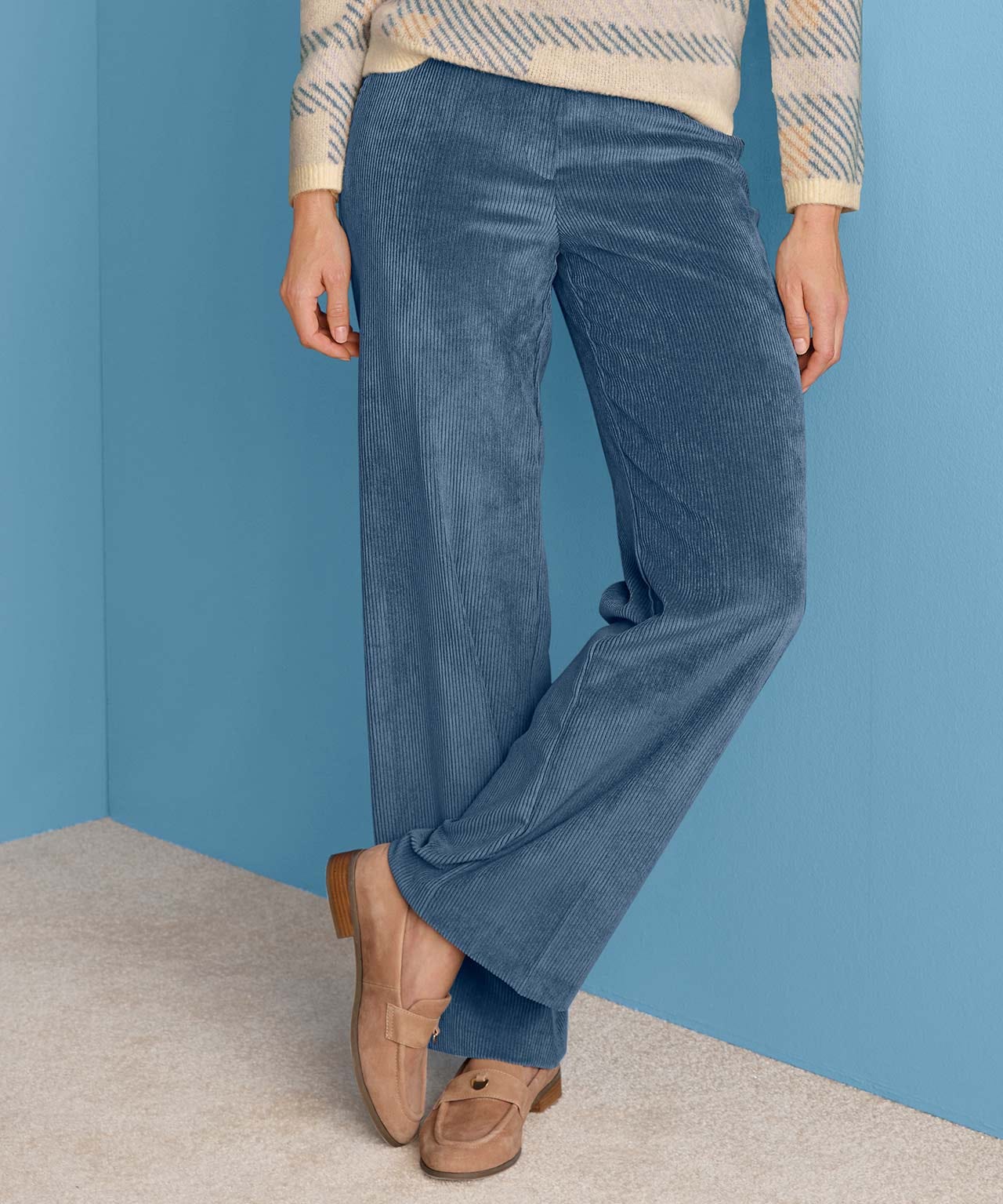 Wide-leg Cord Trousers