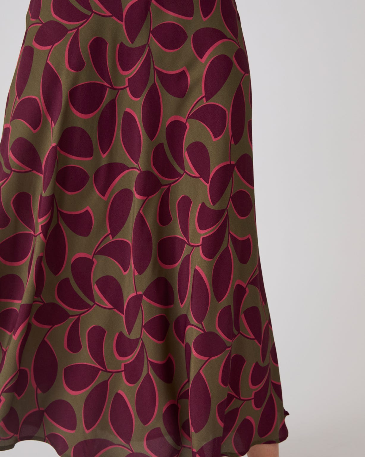 Pull-on Leopard Print Skirt 
