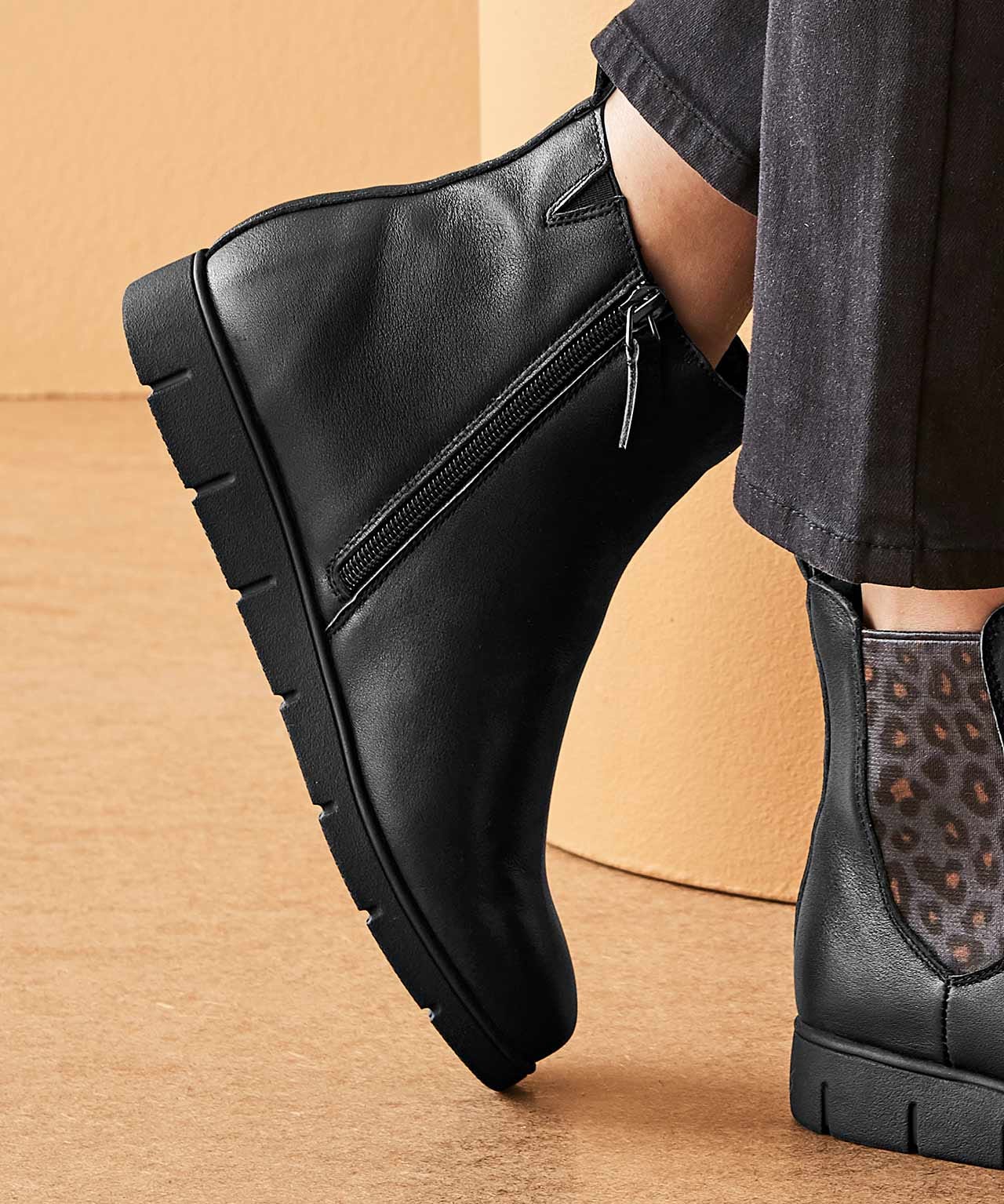 Amortyl Animal Print Detail Boots