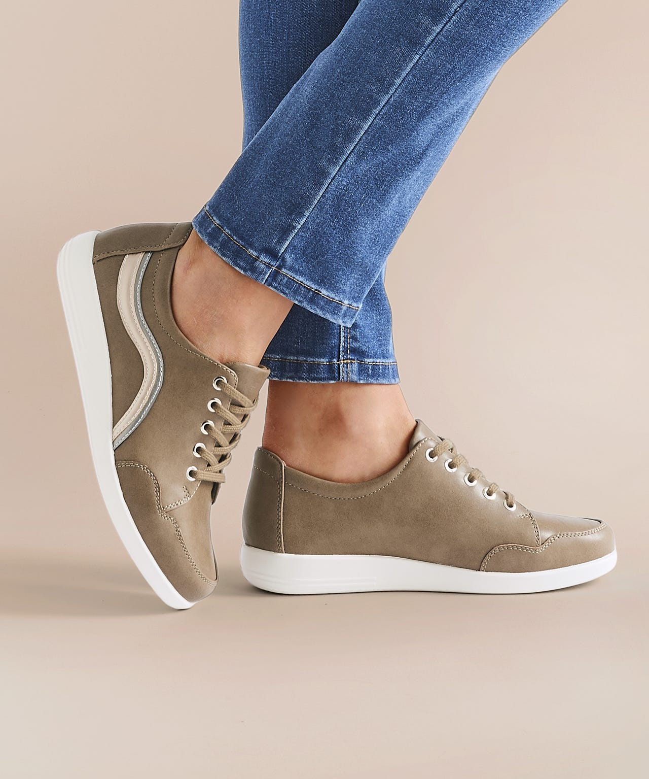 Amortyl Casual Shoes 