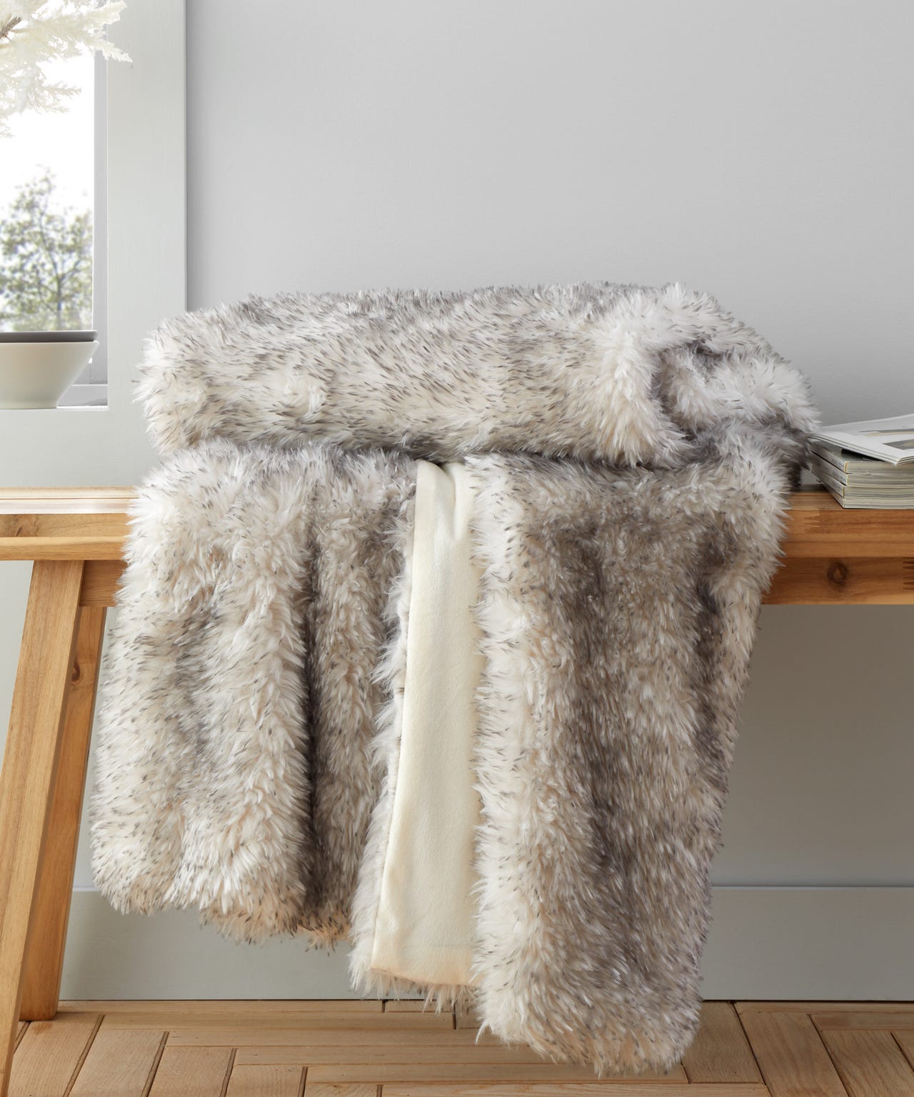 Artic Fox Throw