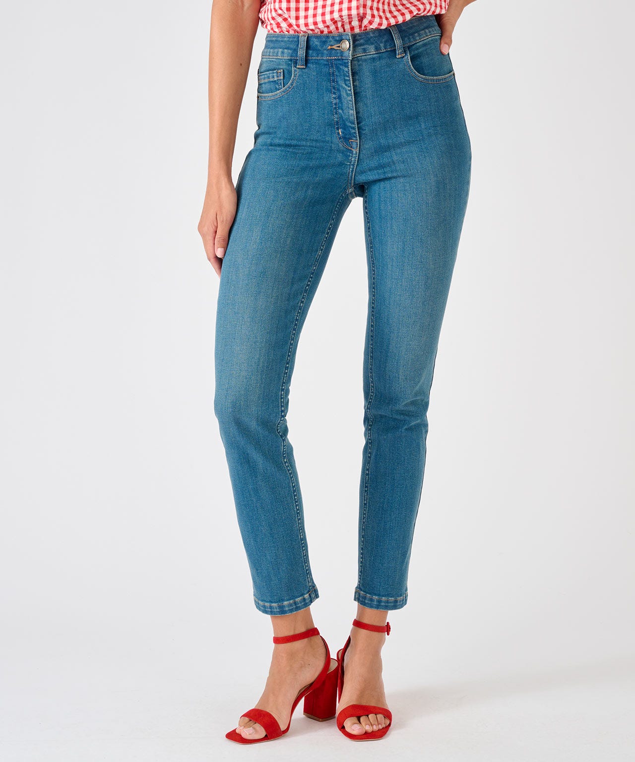 Perfect Fit Slim-leg Jeans 