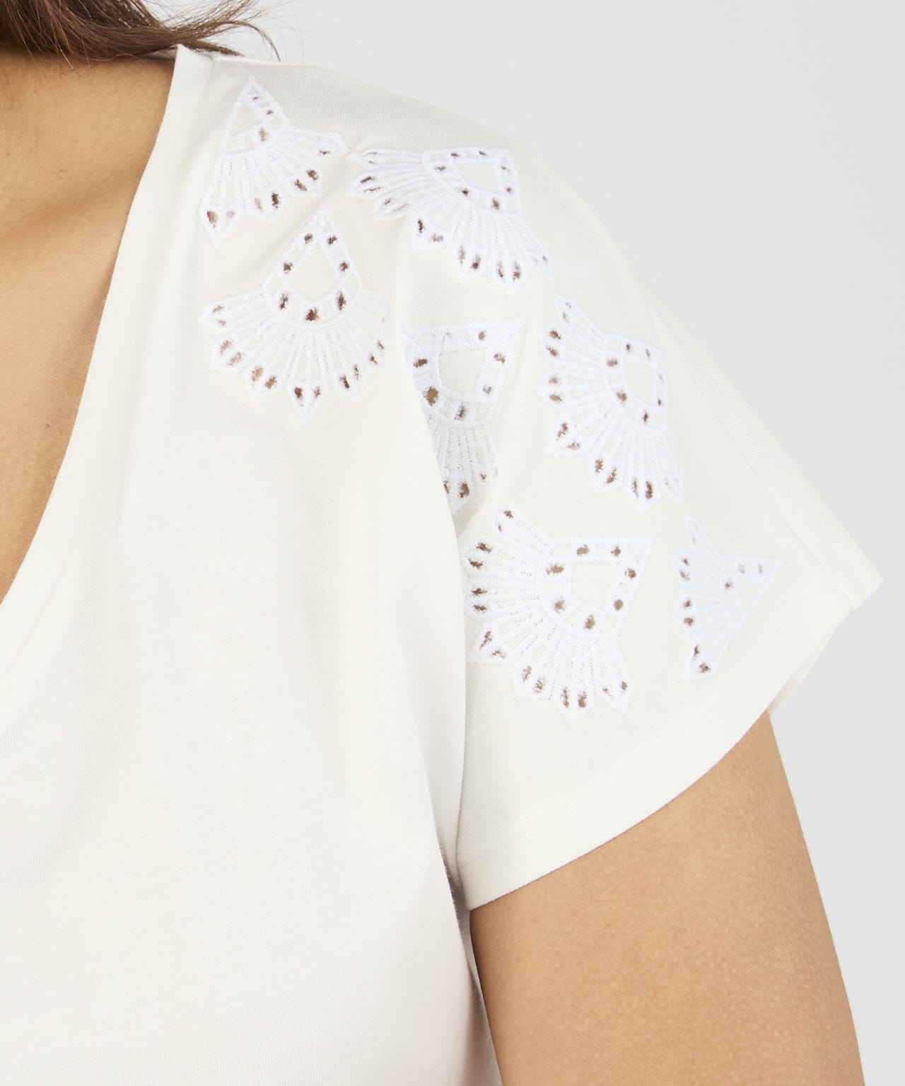 Broderie Anglaise Detail T-shirt 