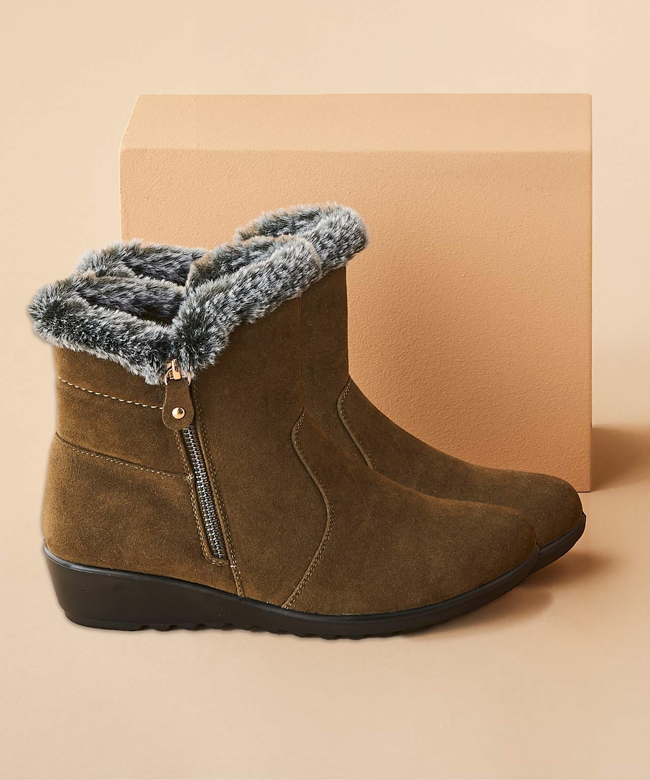 Cushion-walk Faux Fur Trim Ankle Boots