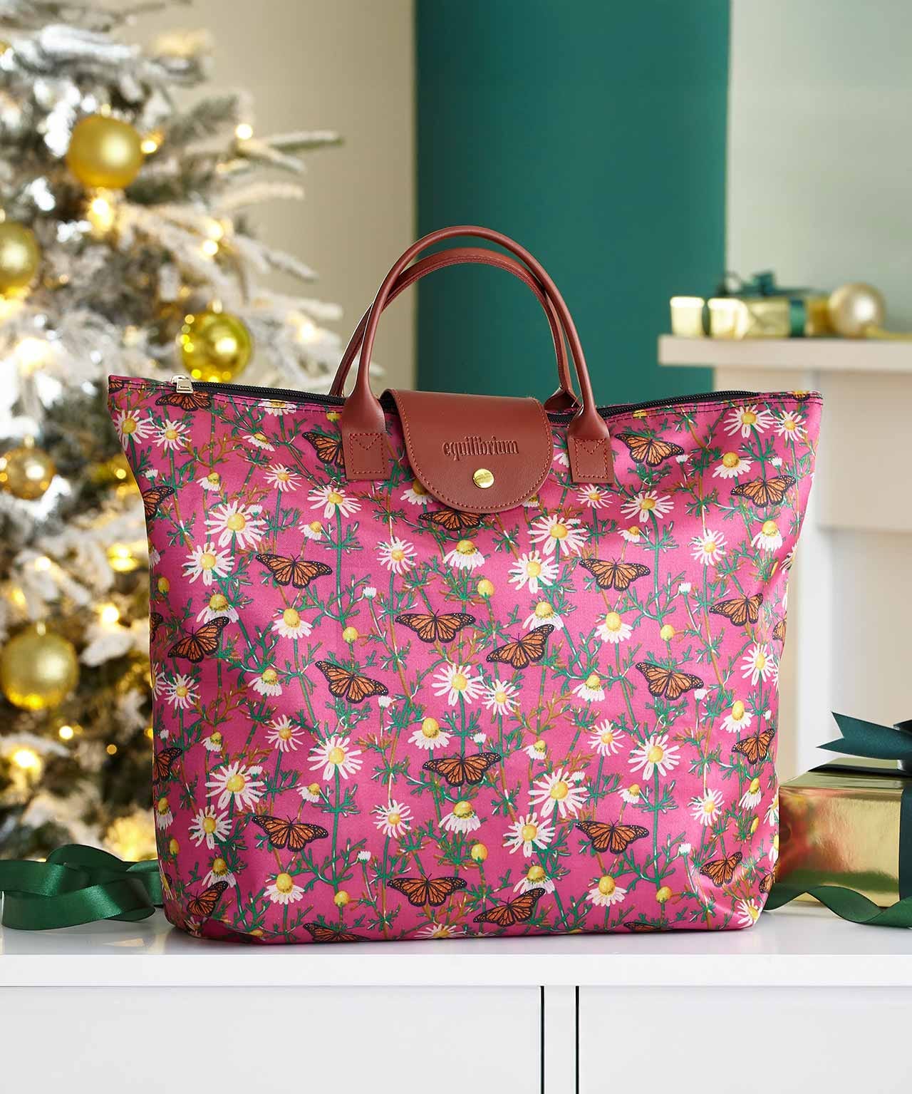 Wipeable Folding daisy bag