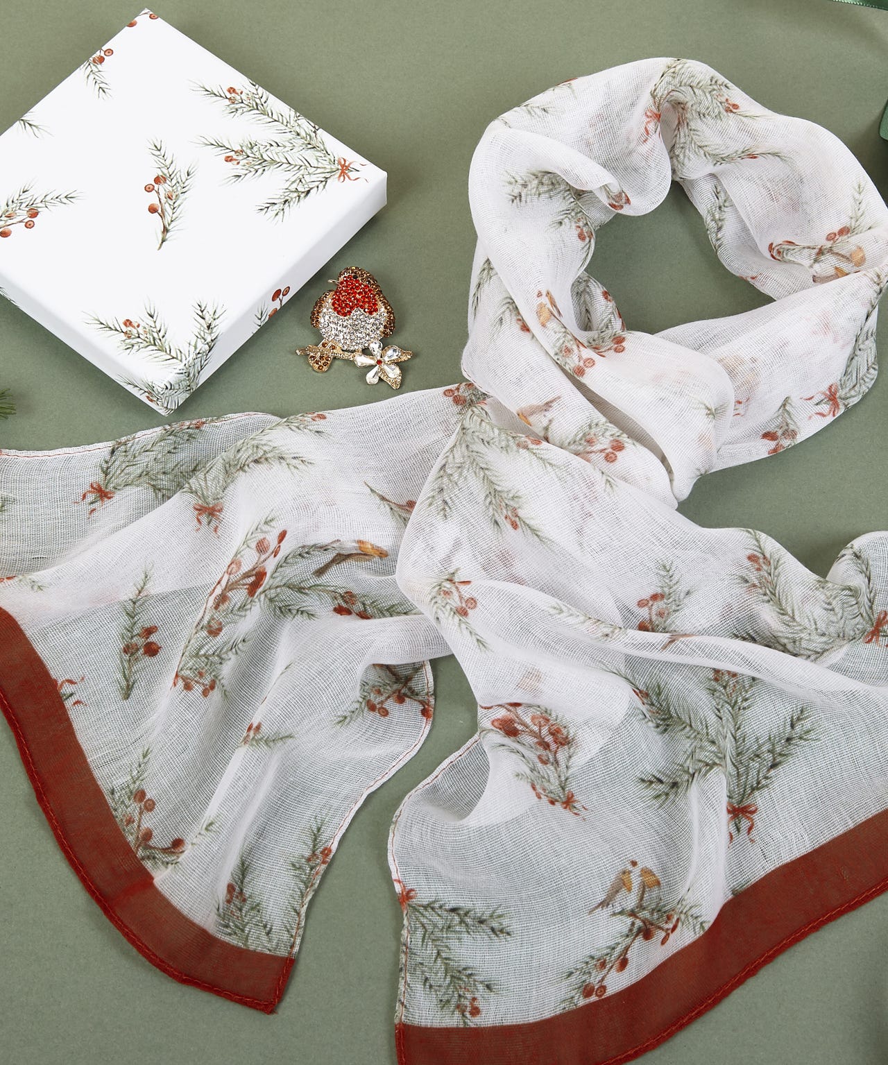 Robins Scarf & Brooch Set