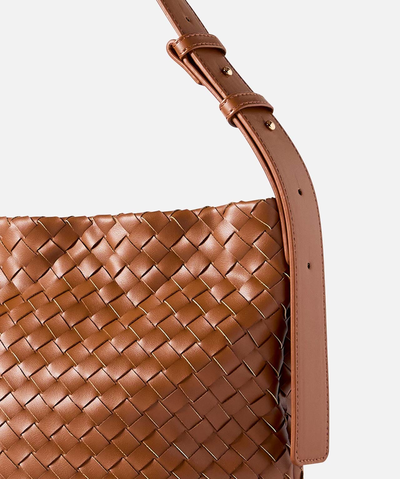 Woven Shoulder Bag 
