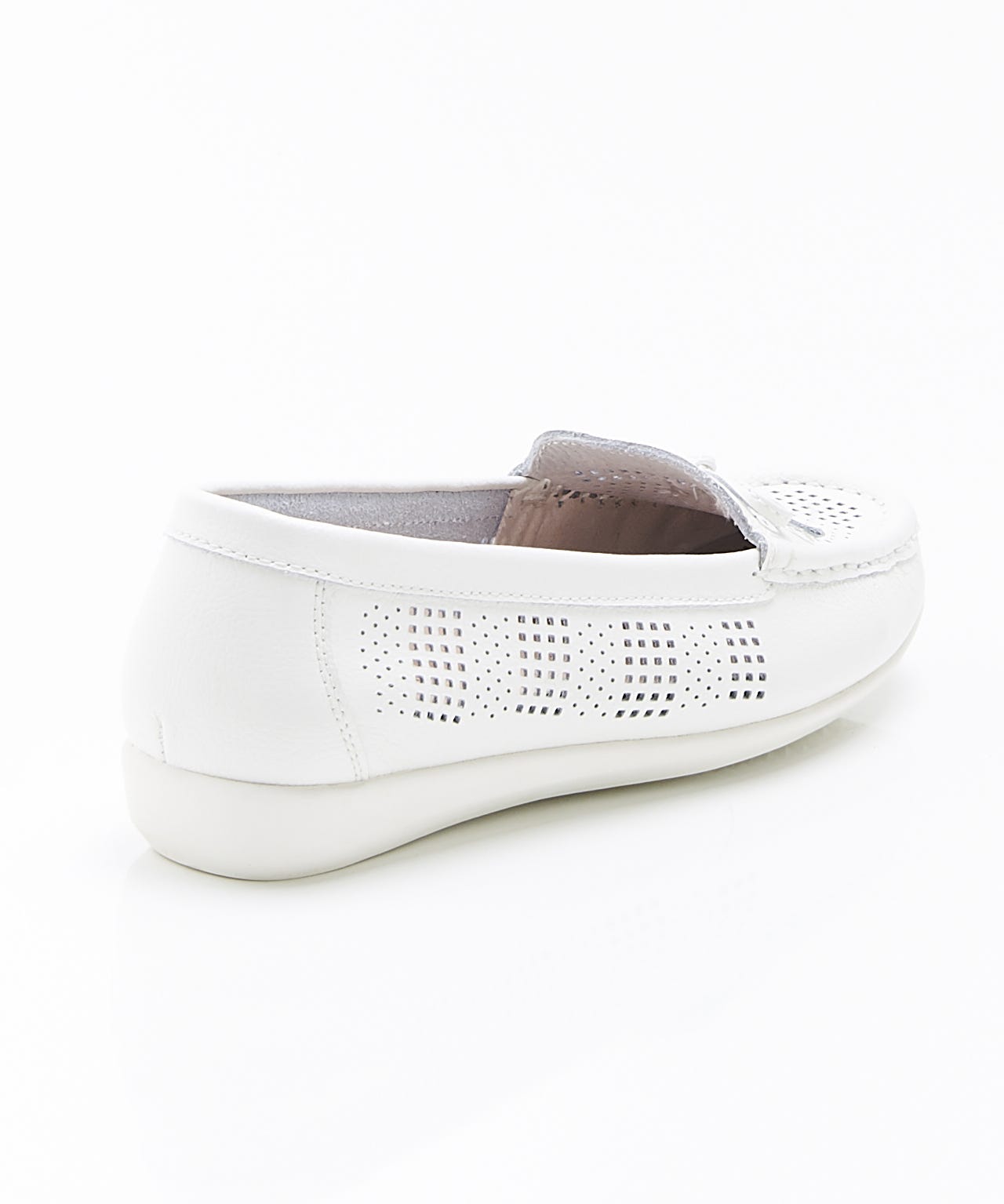 Climatyl Cut-out Detail Moccasin 