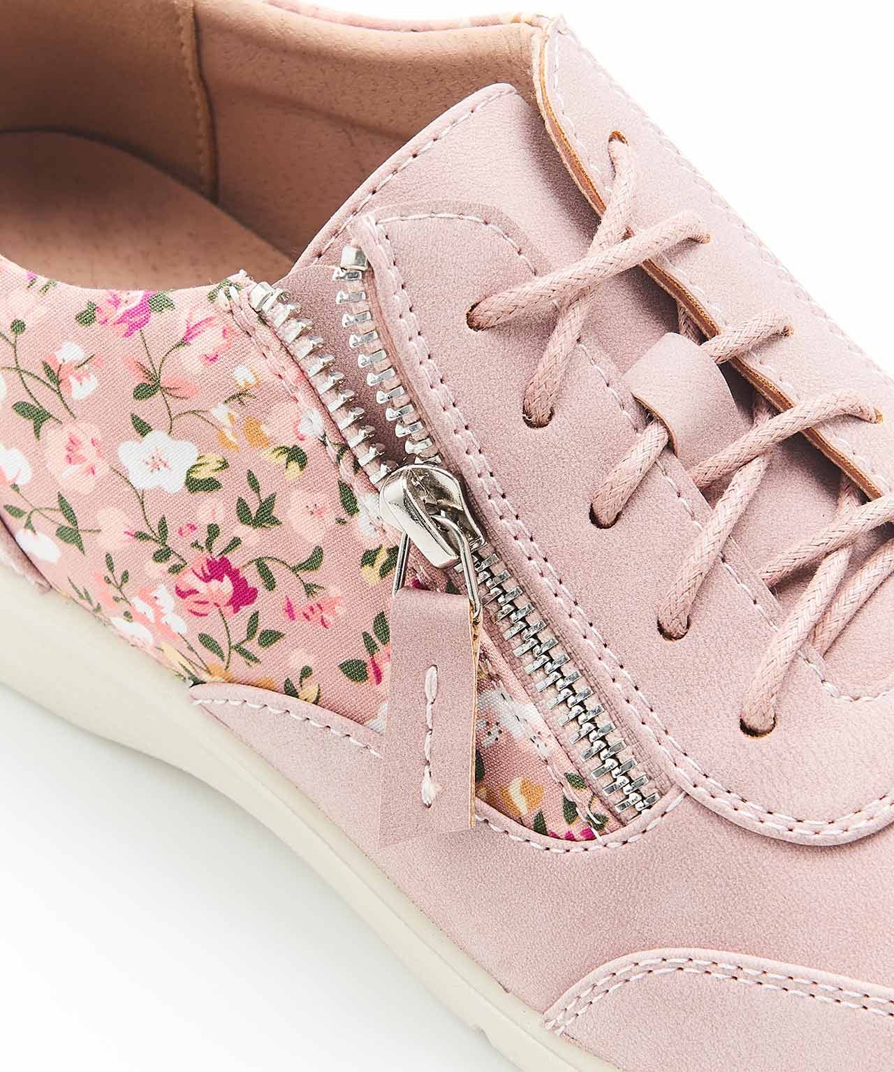 Cushion-walk Floral Print Derby 