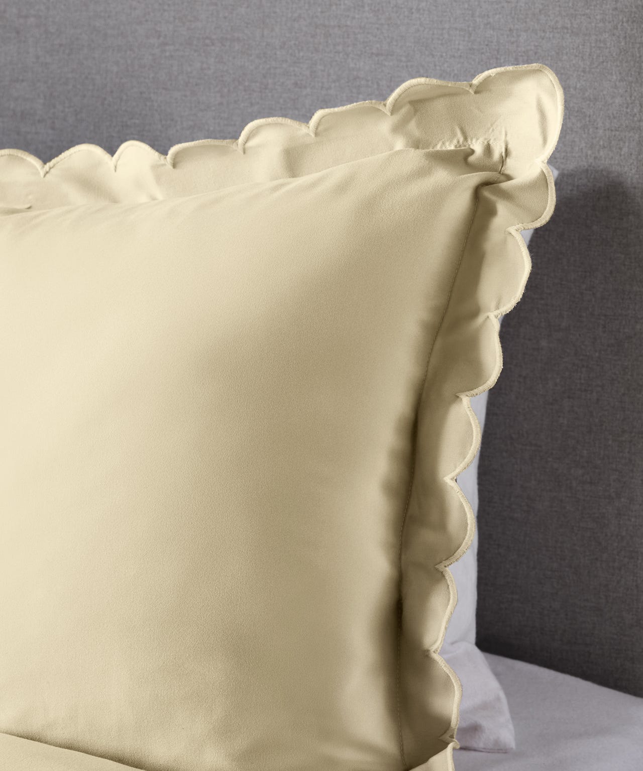 Scalloped Edge Duvet Set 
