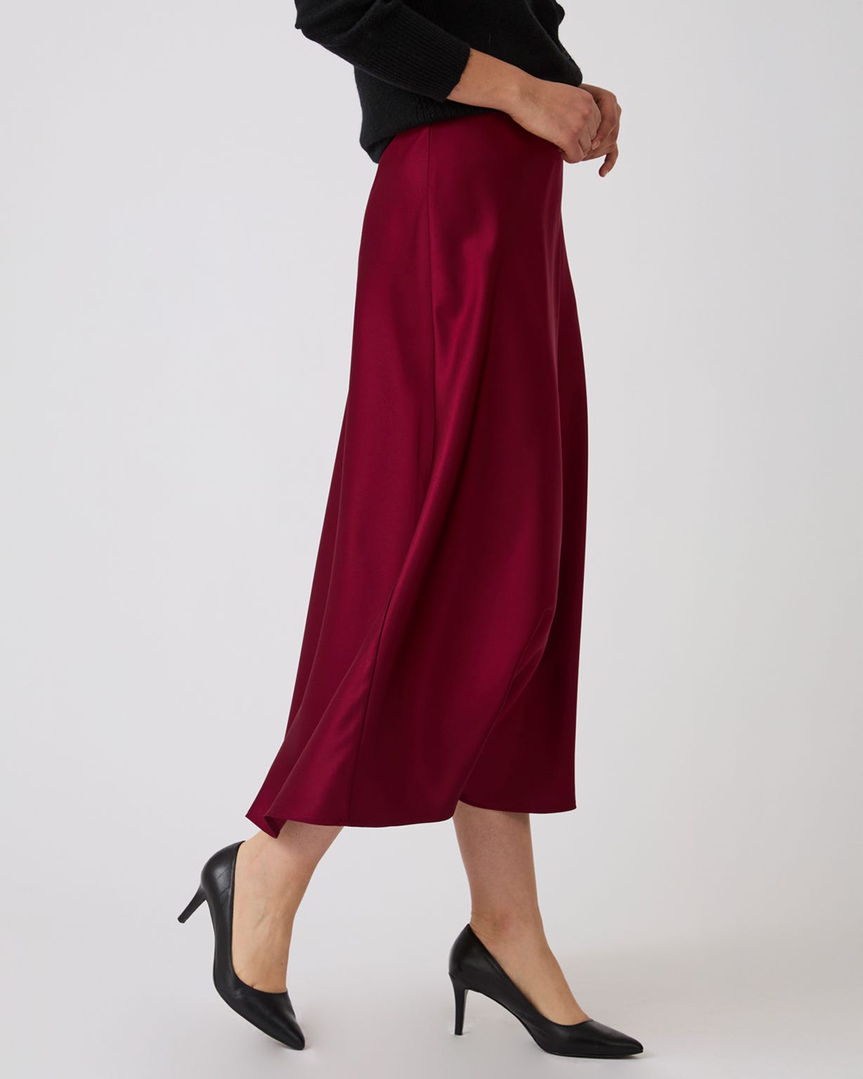 Pull-on Satin Skirt 