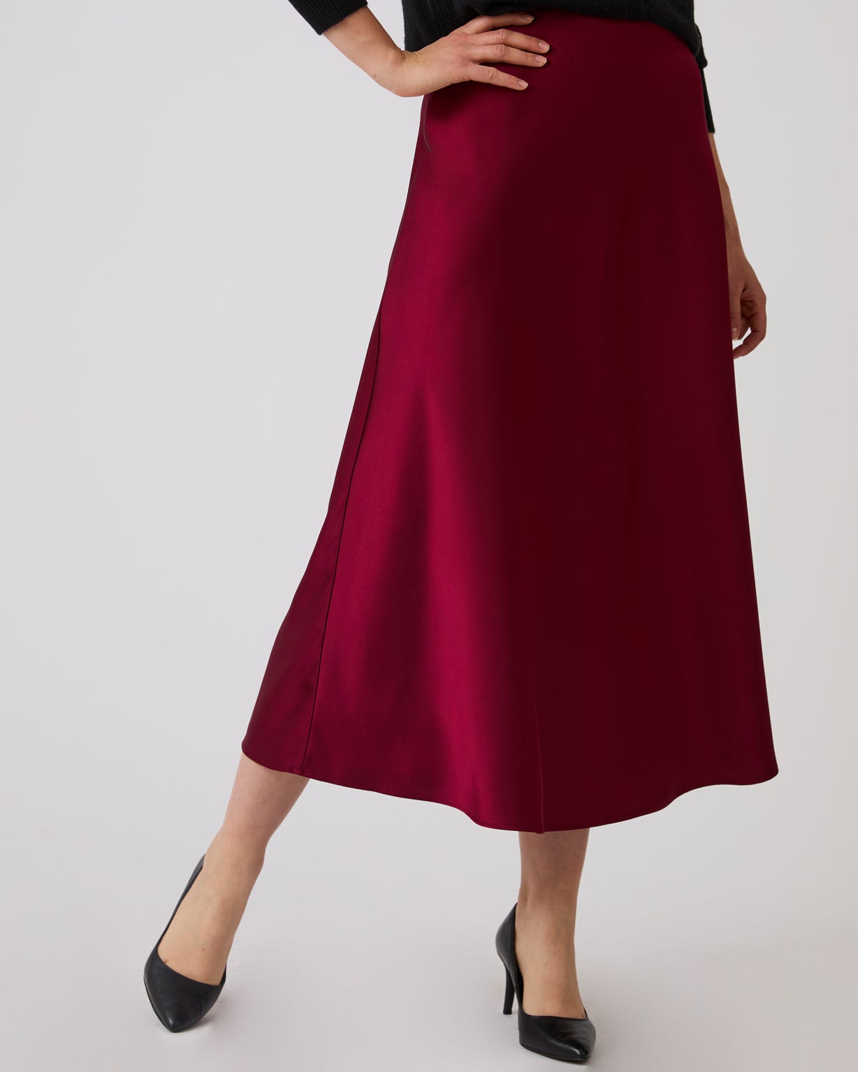 Pull-on Satin Skirt 