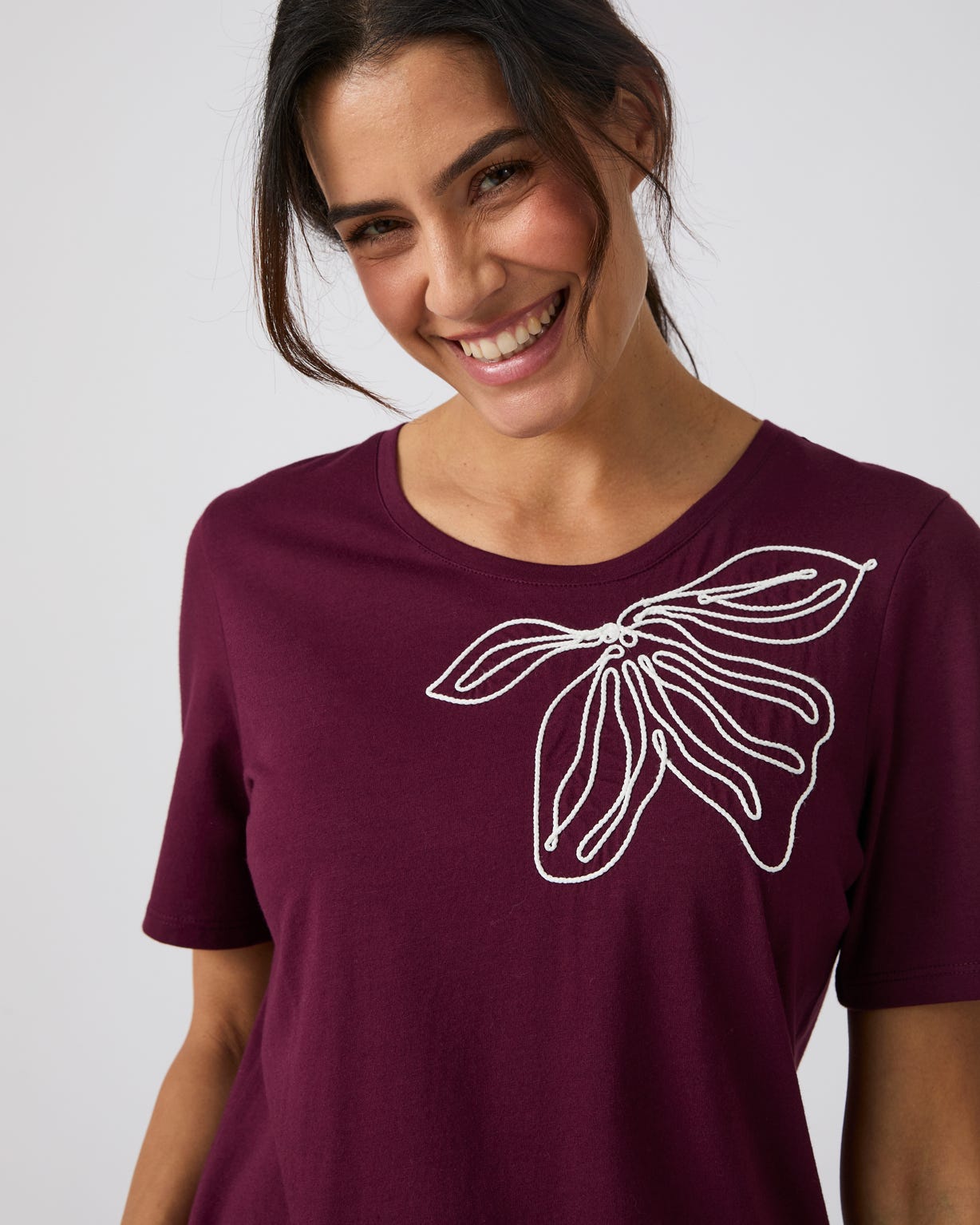 Embroidered T-shirt 