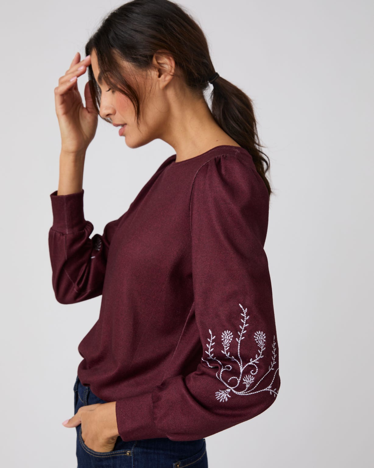 Thermolactyl Embroidered T-shirt 