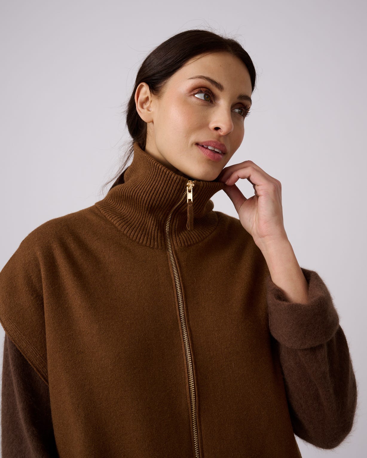 Thermolactyl Zip Sleeveless Cardigan 