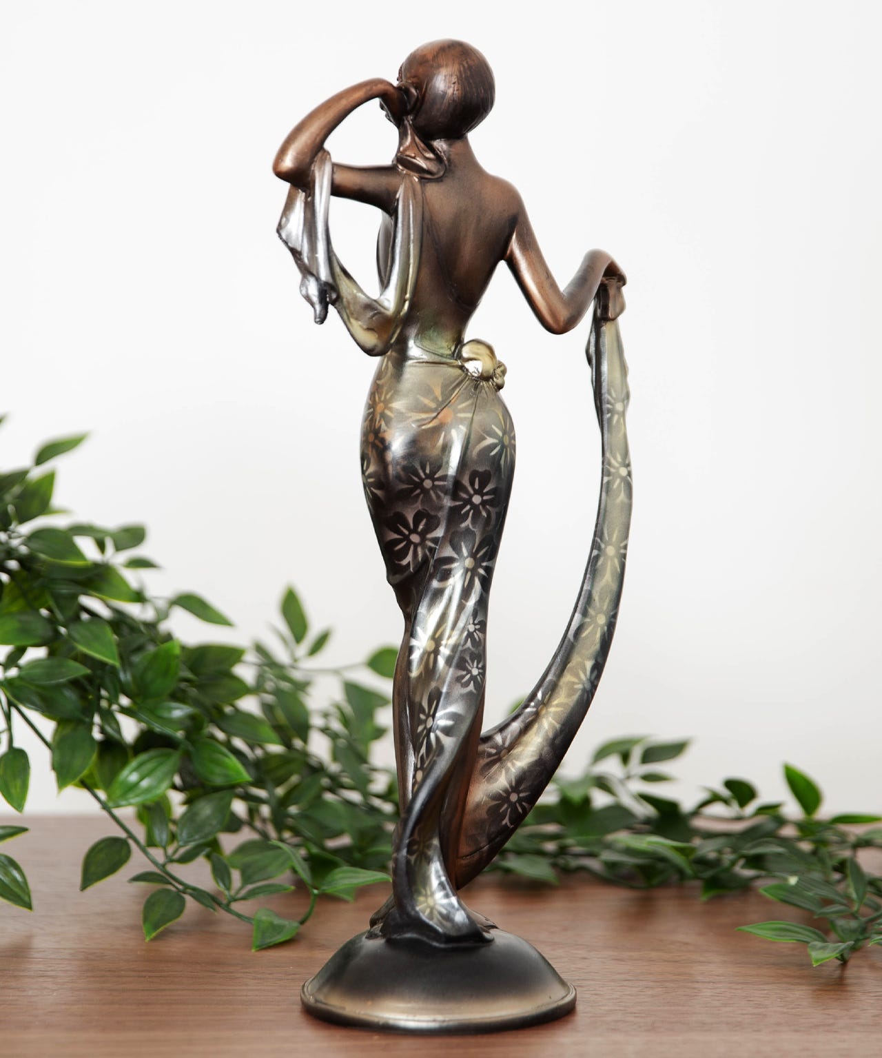 Widdop Silhouette Collection Lady Figurine  