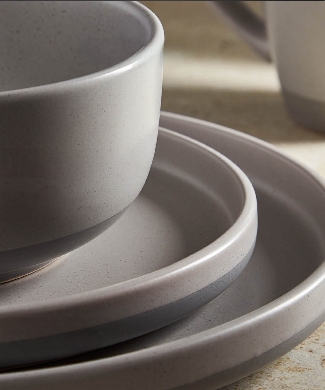 Avena 16 Piece Dinnerware Set 