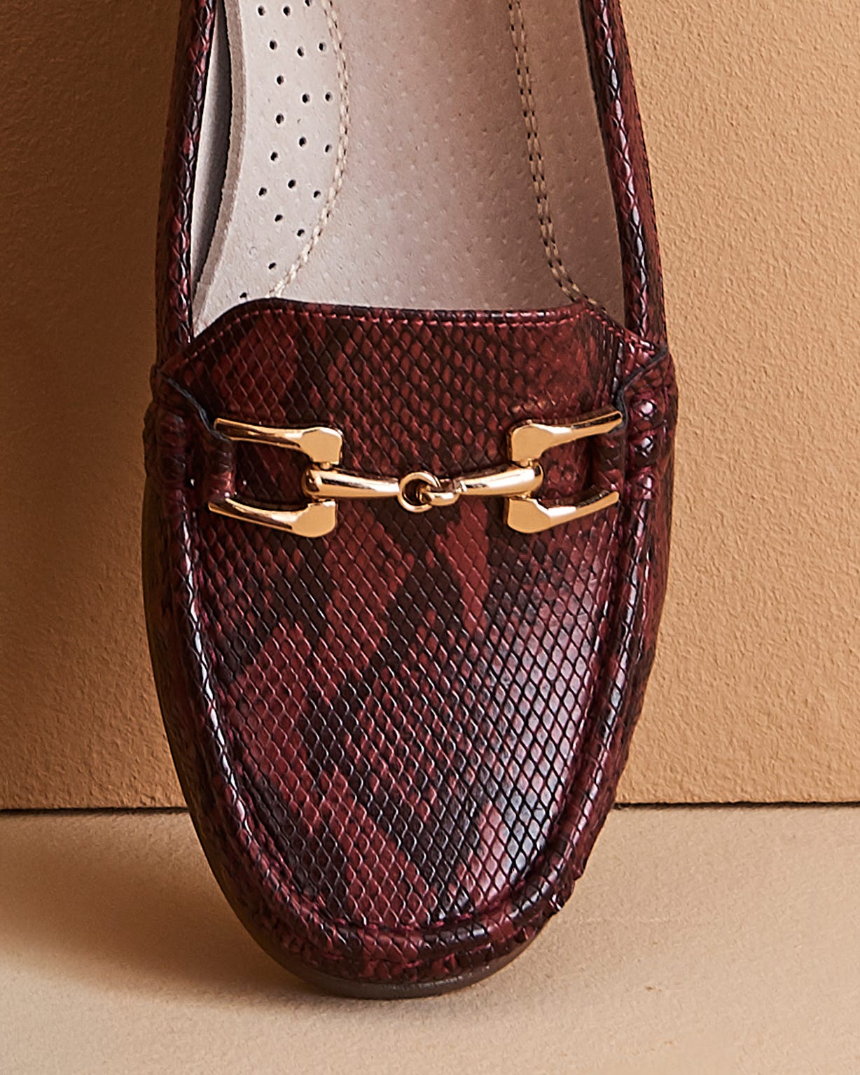Snaffle Trim Loafer 