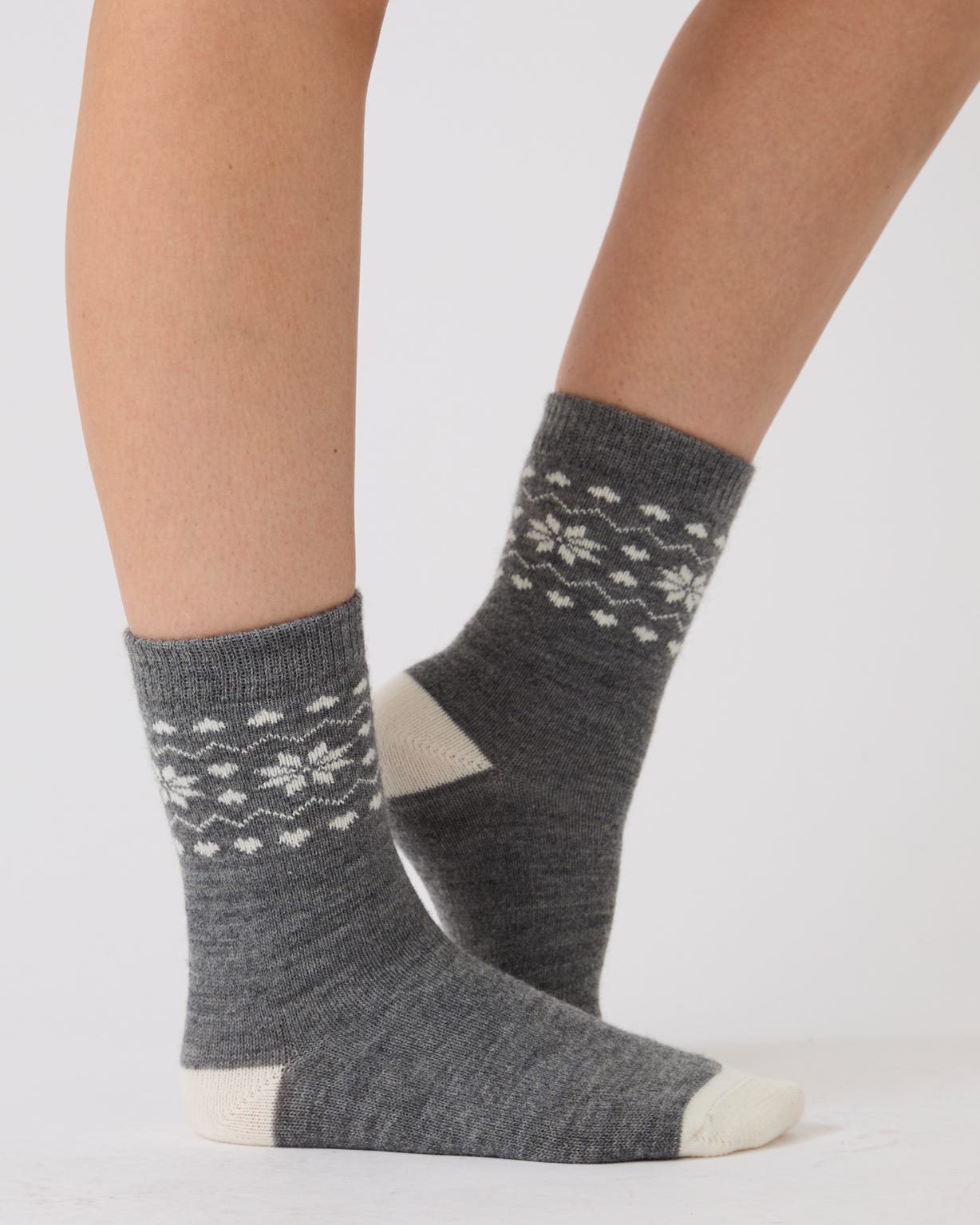 Pack of 2  Thermolactyl Fair Isle inspired Socks 