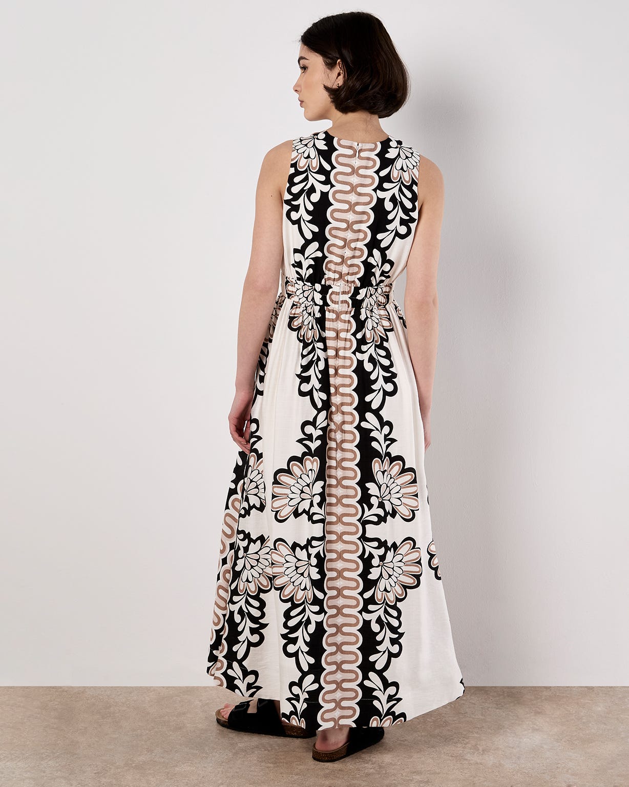 Apricot Sleeveless Dress