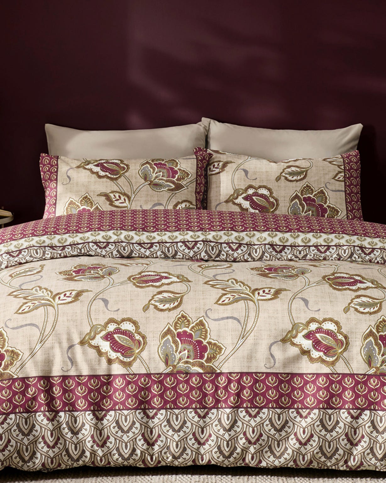 Catherine Lansfield Kashmir Duvet Set 