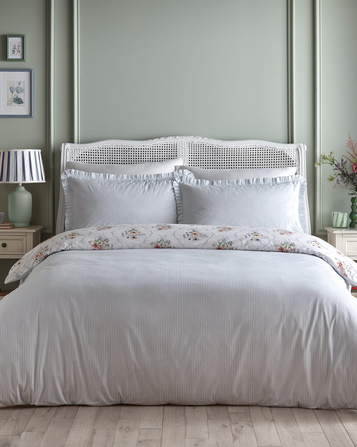 Floral Bouquet Duvet Set 