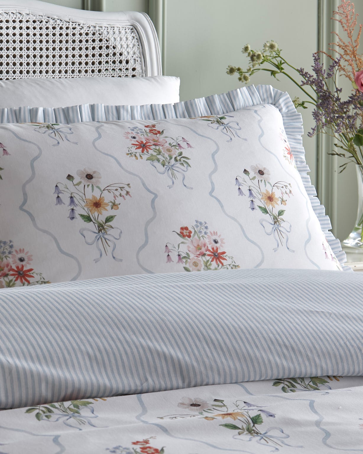 Floral Bouquet Duvet Set 