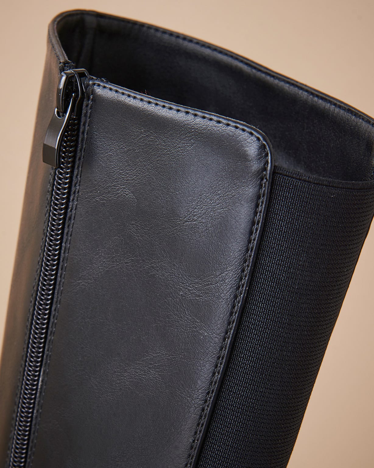 Cushion-walk Boots 