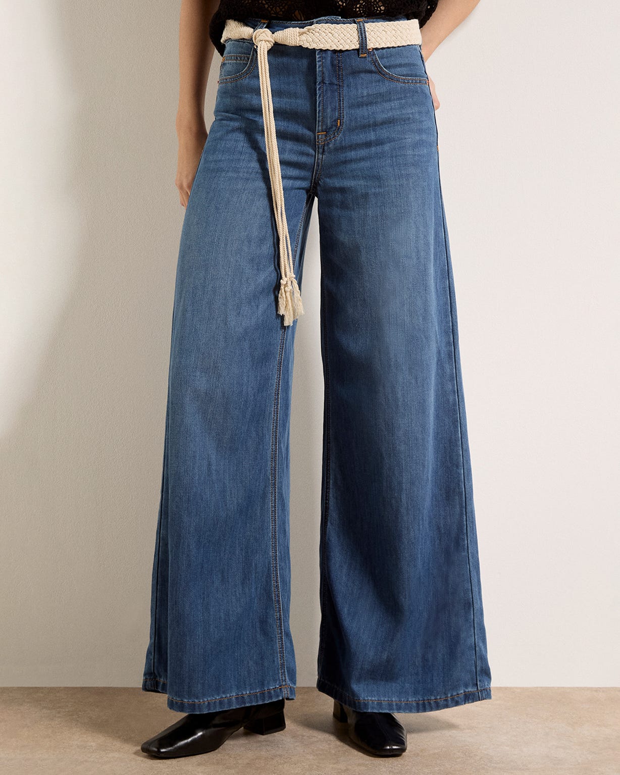Apricot Zana Wide trousers